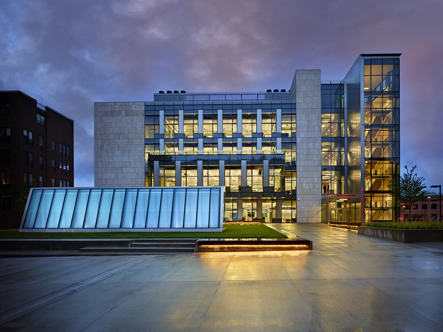 华盛顿大学分子工程与科学大楼（MOlES）